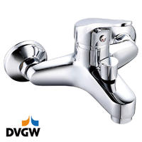 4135-10 DVGW 認定、真鍮製蛇口シングルレバー温水/冷水壁掛け浴槽ミキサー